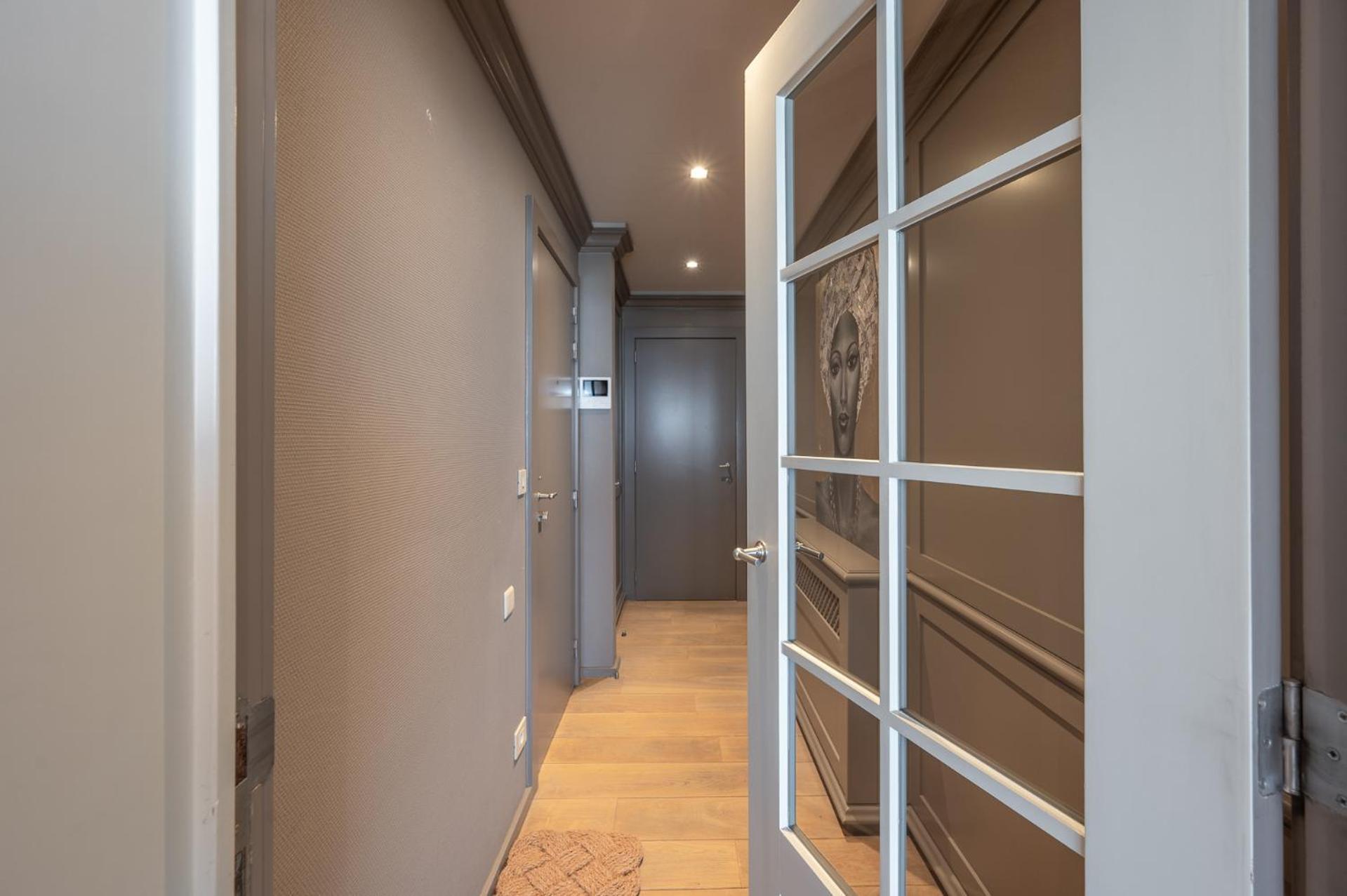 Appartementen Op De Zeedijk In Knokke Op De 3E En 4E Verdieping Van Logie Marie Экстерьер фото