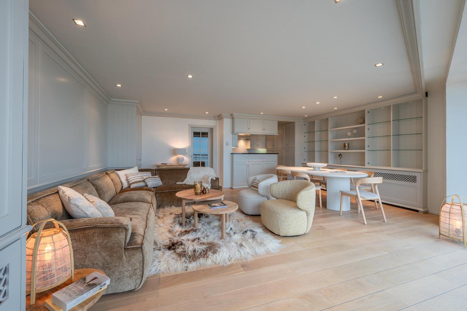 Appartementen Op De Zeedijk In Knokke Op De 3E En 4E Verdieping Van Logie Marie Экстерьер фото